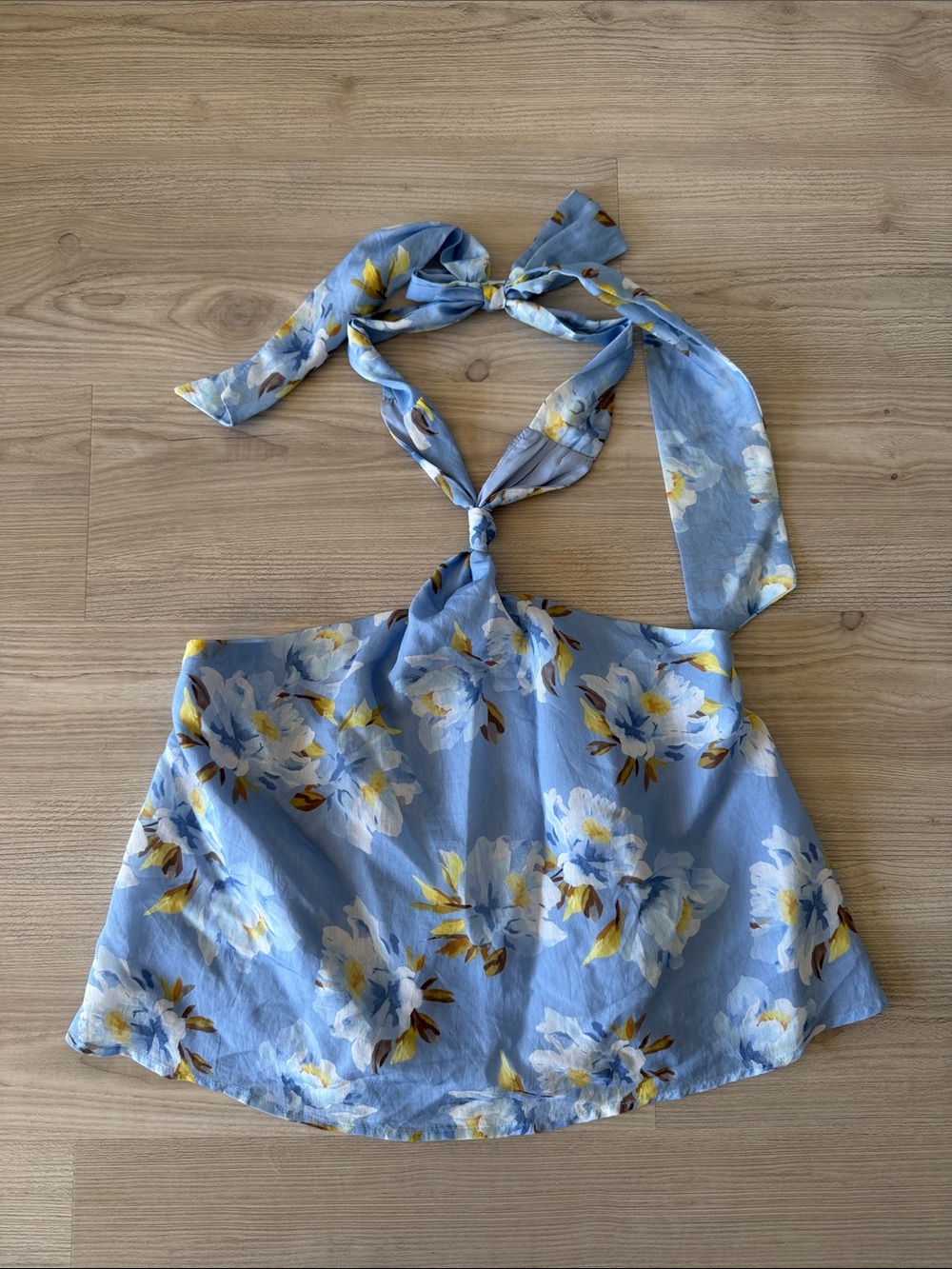 Emory Park Light Blue Floral Tie-Neck Halter Top